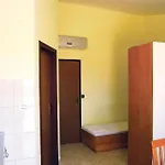 公寓 Awesome Apartment In Pula