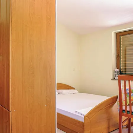 דירה Awesome Apartment In Pula *