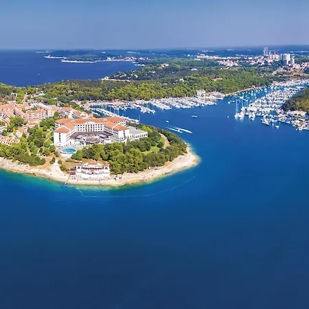 דירה Awesome Apartment In Pula *
